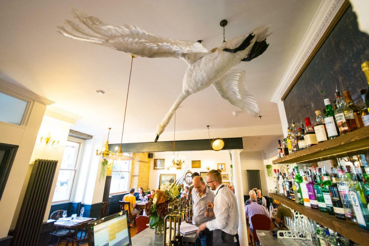 The Crooked Swan Ξενοδοχείο Crewkerne Εξωτερικό φωτογραφία